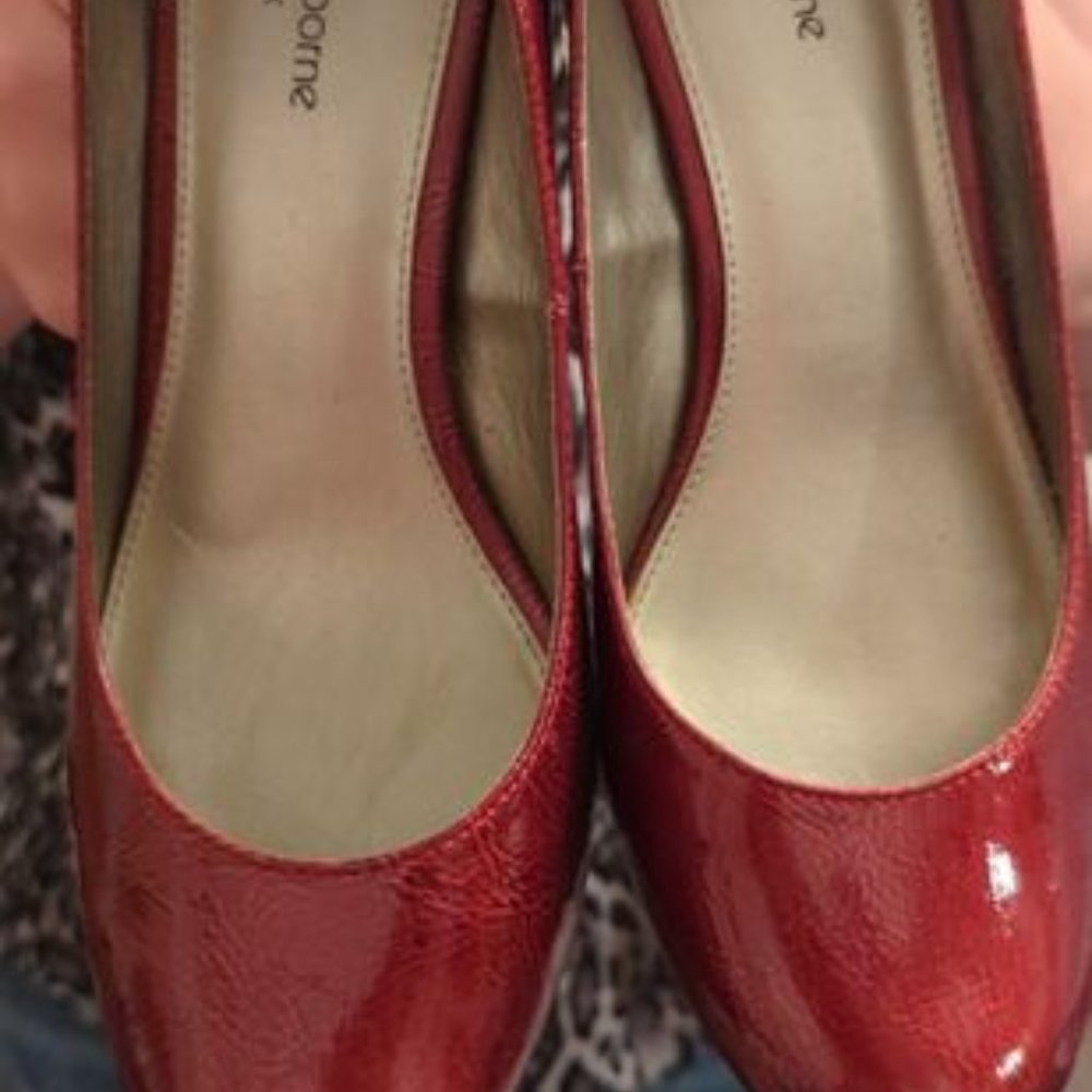 Red Liz Clayborn Shoes Size 9.5